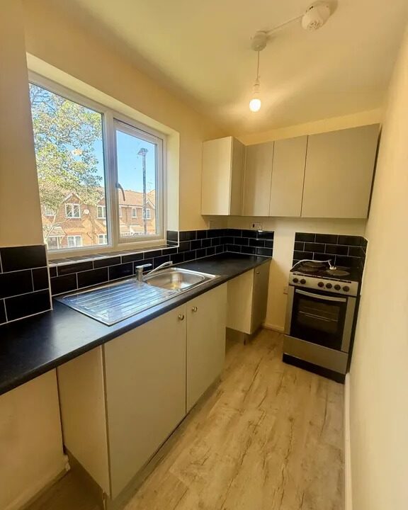 imageye___-_imgi_10_33fc6dcd62b6a6a3b500c5c3a10a281f0077d6b8